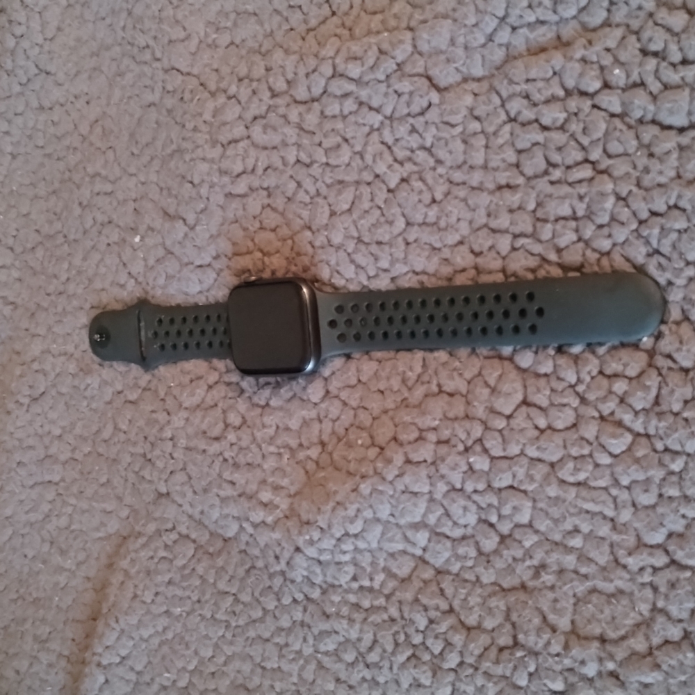 Apple Nike watch series 6